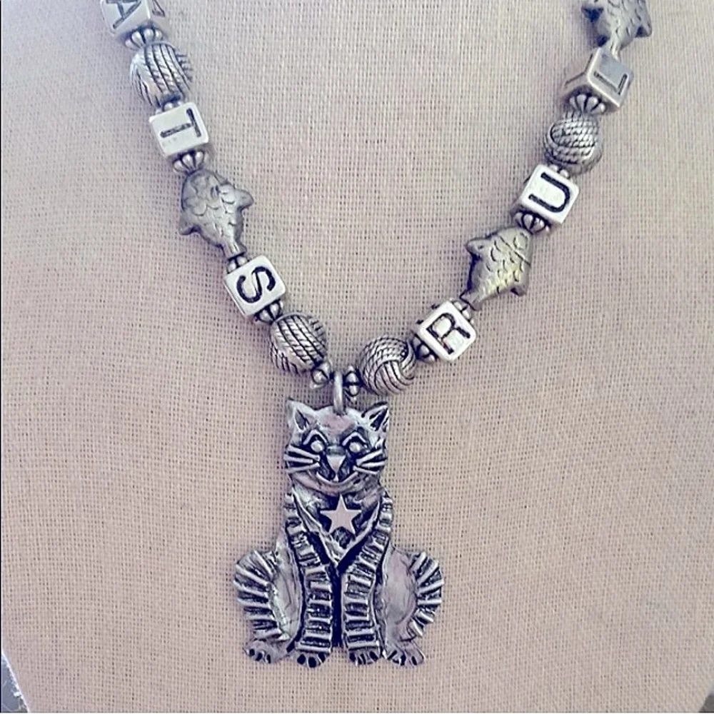 Marcie or necklace